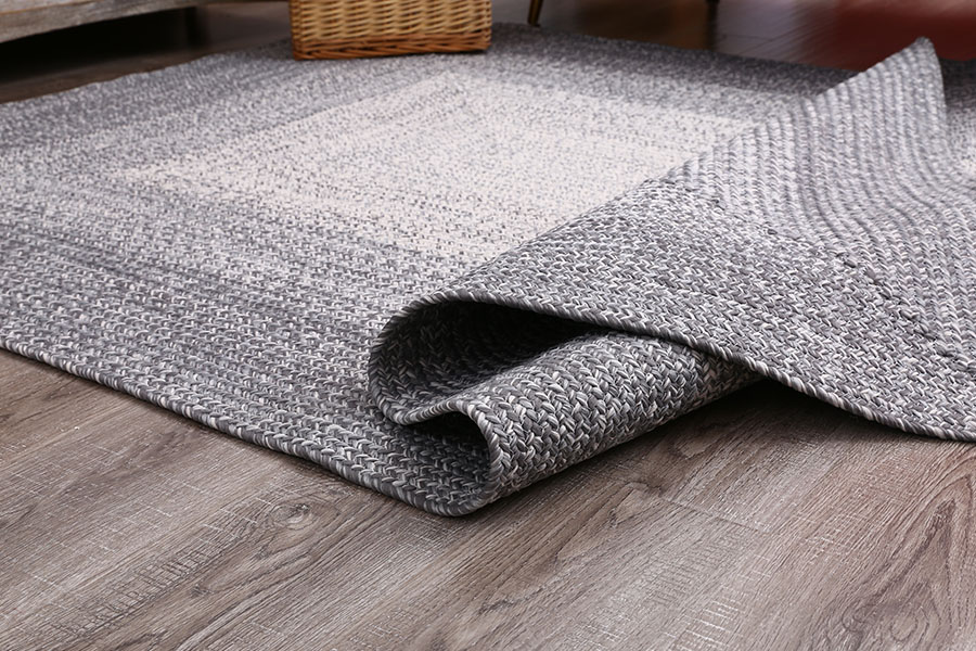 Grey woven square floor mat