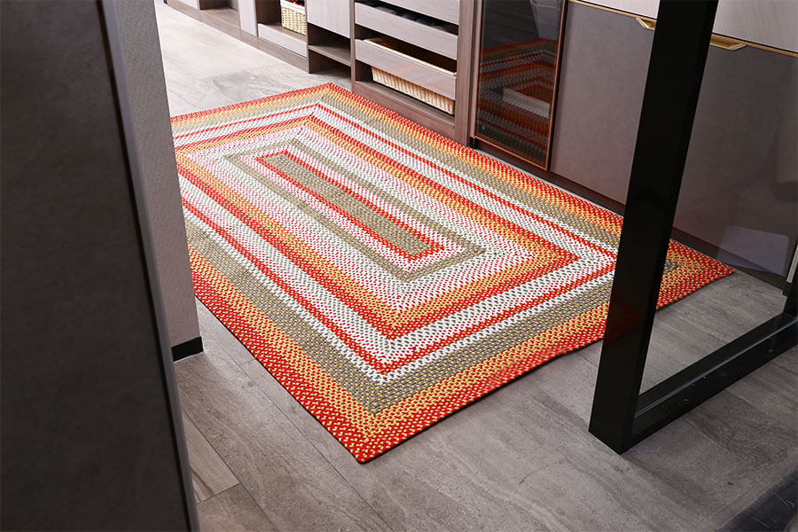 Woven square floor mat